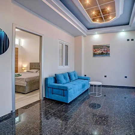 Luxury Plavi Biser