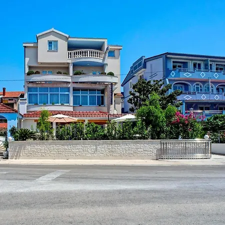 Luxury Plavi Biser